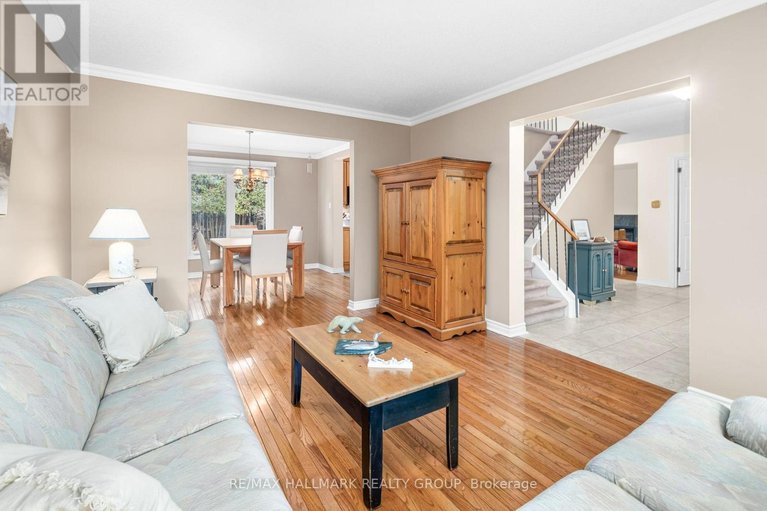 29599851/906-chaleur-way/convent-glen/ottawa/ontario/K1C2S1_6