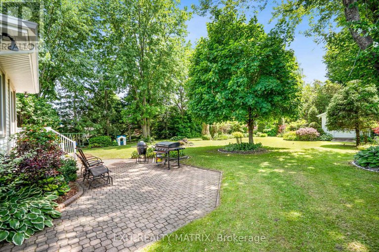 28639624/31-front-road/lorignal/champlain/ontario/K0B1K0_4