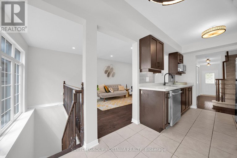 28762119/554-ashbourne-crescent/stonebridge/ottawa/ontario/K2J0P6_31