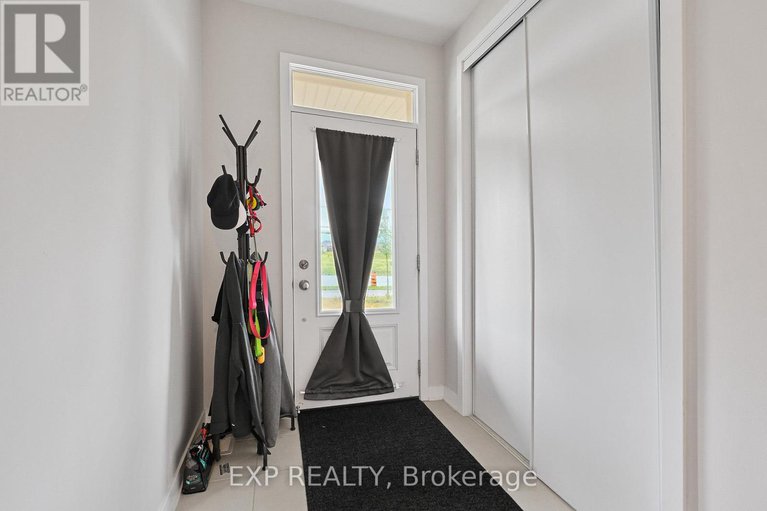 28611838/6323-perth-street/btwn-franktown-rd-fallowfield-rd/ottawa/ontario/K0A2Z0_5
