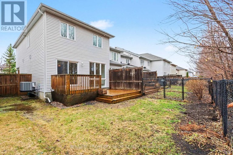 29616834/204-talltree-crescent/stittsville-central/ottawa/ontario/K2S0A9_15