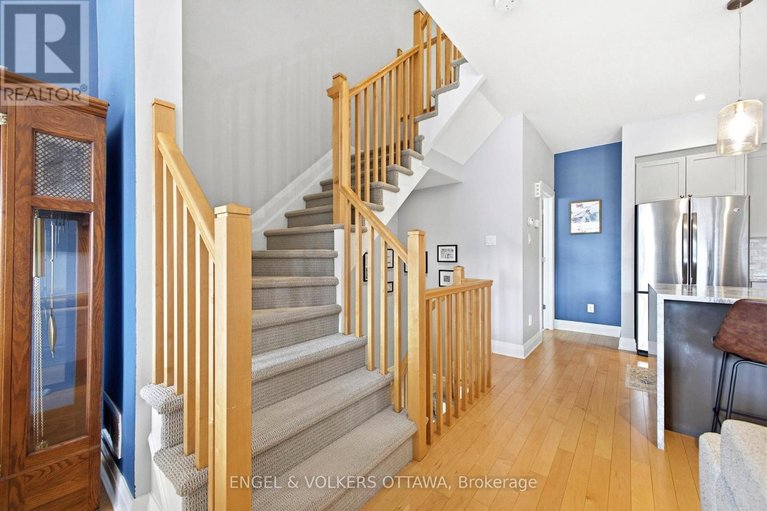 29594834/122-nutting-crescent/riverside-southgloucester-glen/ottawa/ontario/K4M0C3_21