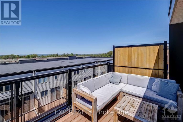 28943823/213-makadewa-private/cfb-rockcliffe-and-area/ottawa/ontario/K1K4Z8_12