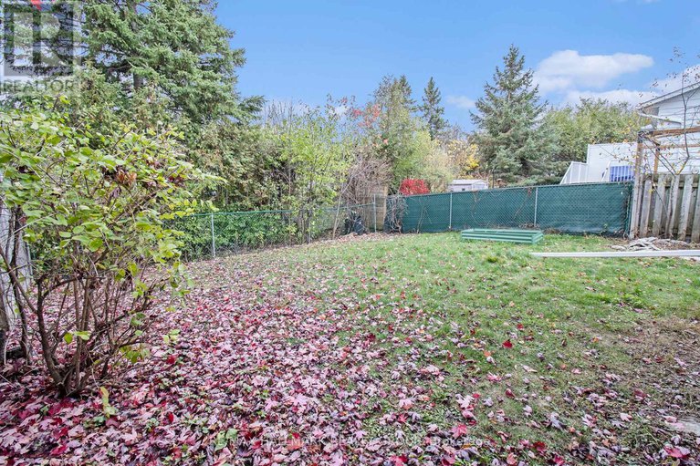 29071780/242-castlefrank-road/glencairnhazeldean/ottawa/ontario/K2L1T5_28