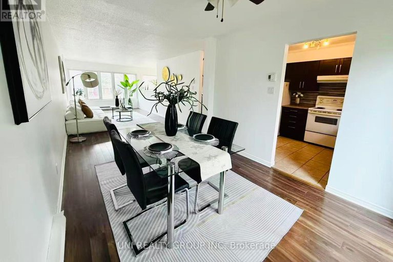 29032886/2064-eric-crescent/pineview/ottawa/ontario/K1B4P4_3