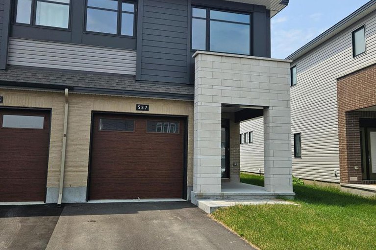 27865959/557-sonmarg-crescent/half-moon-bay/ottawa/ontario/K2J7A5_1