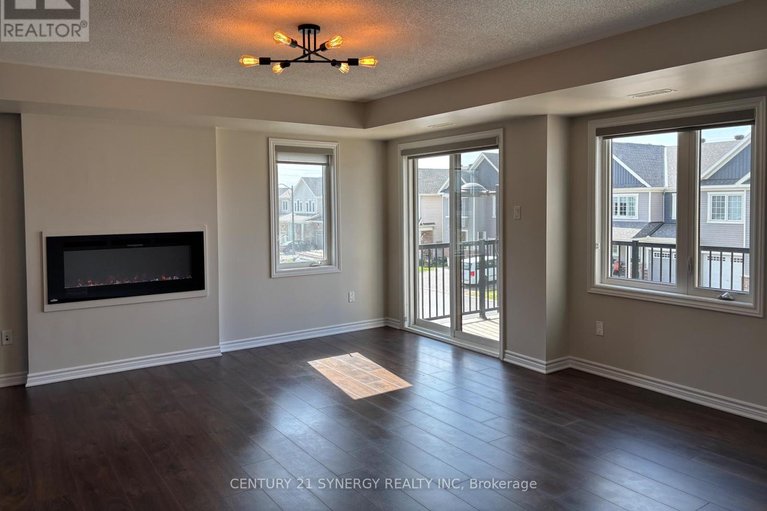 29639066/2240-watercolours-way/half-moon-bay/ottawa/ontario/K2J6L3_5