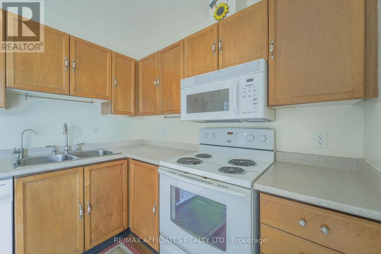 28589609/65-47-mcdermot-court/katimavik/ottawa/ontario/K2L3V5_13
