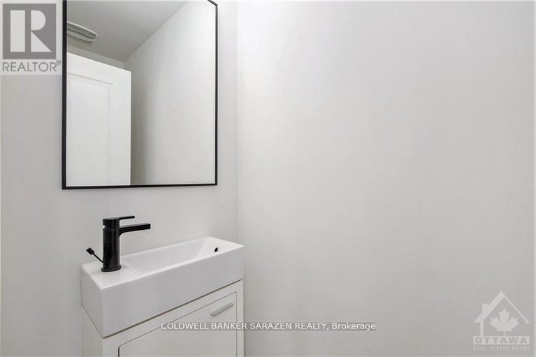 28872304/16-turtleback-way/stittsville-south/ottawa/ontario/K2S1P6_13