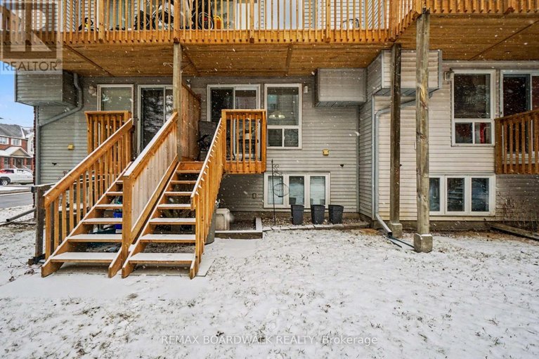 29578406/5-briston-private/hunt-club-park/ottawa/ontario/K1G5P6_29