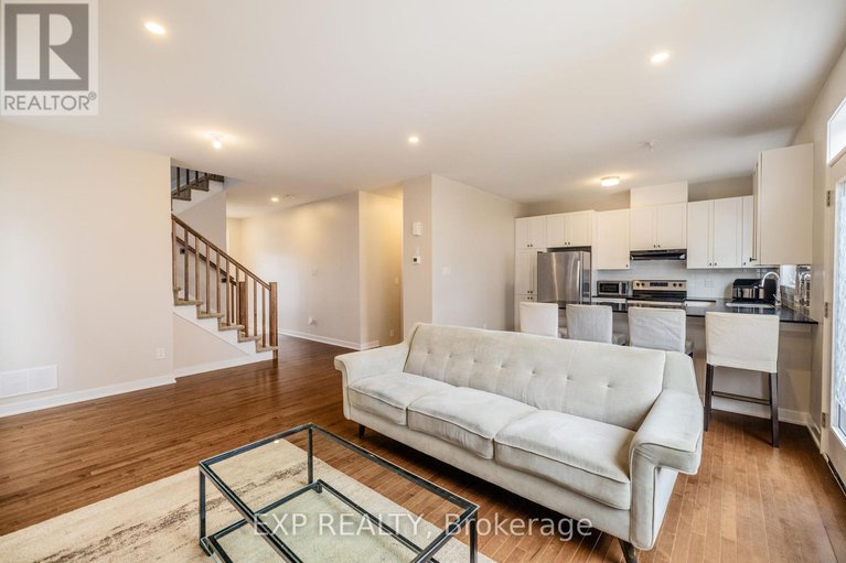 28461423/307-canadensis-lane/half-moon-bay/ottawa/ontario/K2J6X8_8