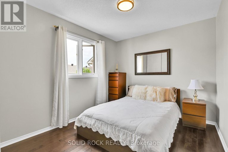 28645077/1824-mccallum-drive/fallingbrookgardenway-south/ottawa/ontario/K4A3T7_26