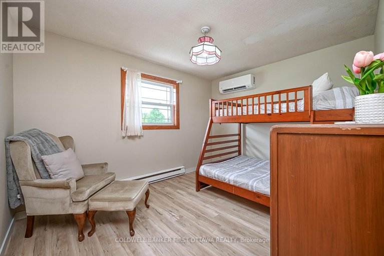 28490443/22-poole-creek-crescent/fringewood/ottawa/ontario/K2S1G4_18