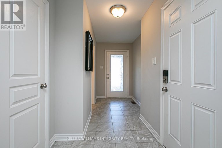 28382312/204-baltic-private/riverside-southgloucester-glen/ottawa/ontario/K4M0E2_6