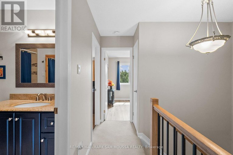 28791611/763-hancock-crescent/fallingbrookridgemount/ottawa/ontario/K4A3N1_19