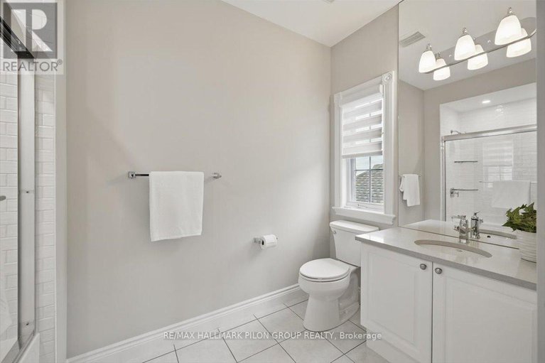 28463526/6373-radisson-way/hiawatha-parkconvent-glen/ottawa/ontario/K1C2Z9_29