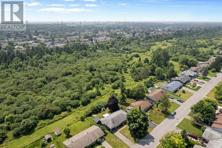 28631237/20-parkside-crescent/meadowlandscrestview/ottawa/ontario/K2G3B5_43