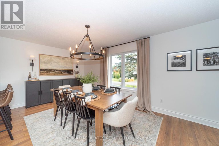 28104929/7055-shadow-ridge-drive/greely/ottawa/ontario/K4P1B8_11