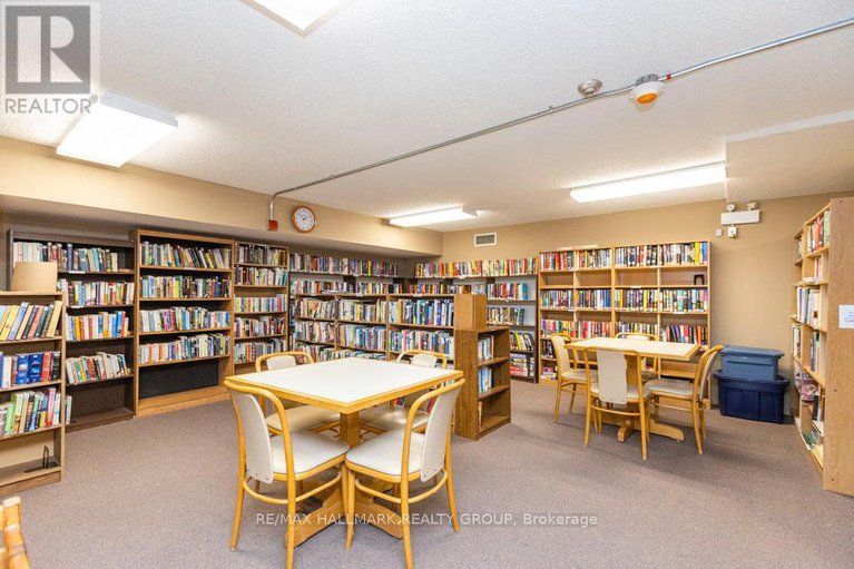 29113466/805-265-poulin-avenue/britannia/ottawa/ontario/K2B7Y8_17