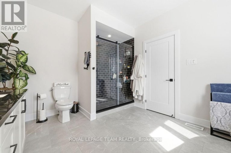 29486296/80-raymond-luhta-crescent/mcnabbraeside-twps/mcnabbraeside/ontario/K7S3G8_36