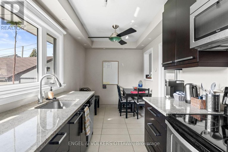 28350616/1372-ridgedale-street/emerald-woodssawmill-creek/ottawa/ontario/K1T1C5_14