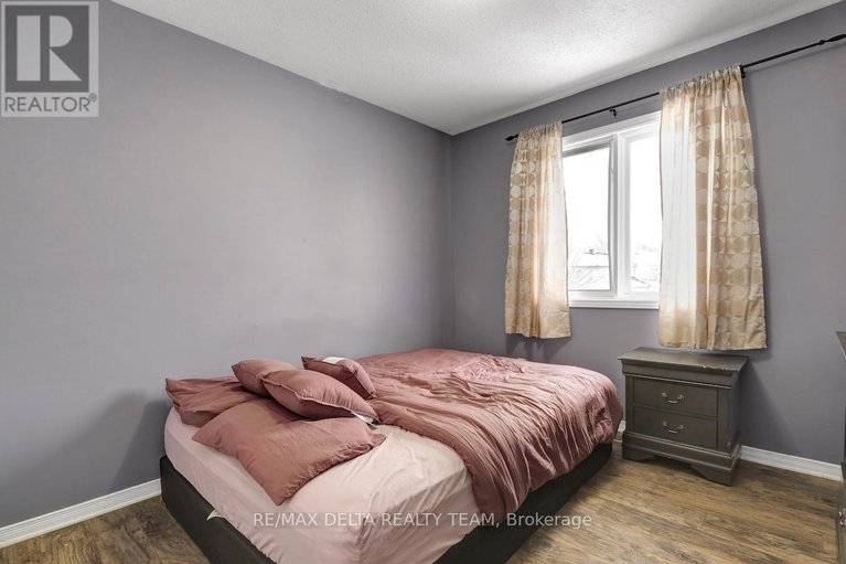 29163520/1590-cedar-mills-road/chateauneuf/ottawa/ontario/K1C7M1_27