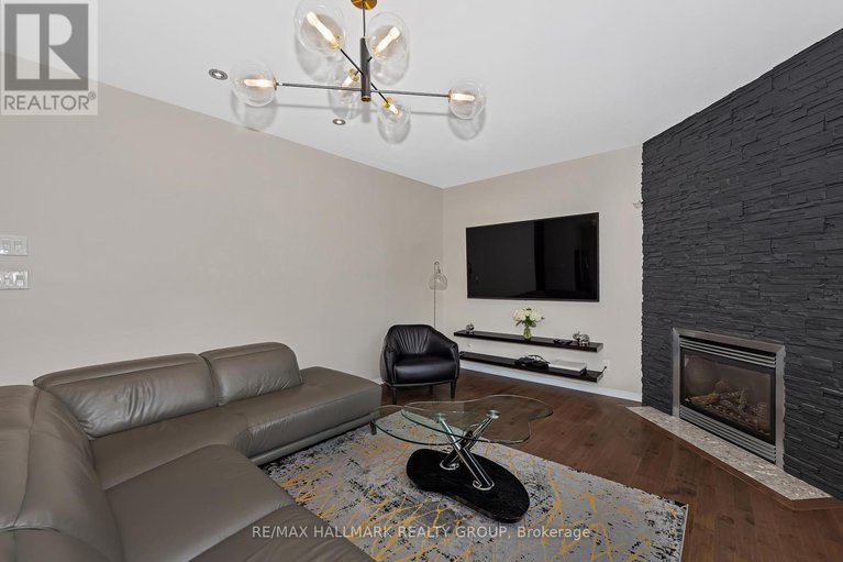 28595507/137-stedman-street/blossom-parkkemp-parkfindlay-creek/ottawa/ontario/K1T0B4_21