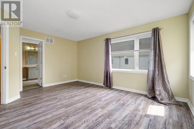 28399341/305-lamarche-avenue/orleans-village/ottawa/ontario/K1C1T1_17