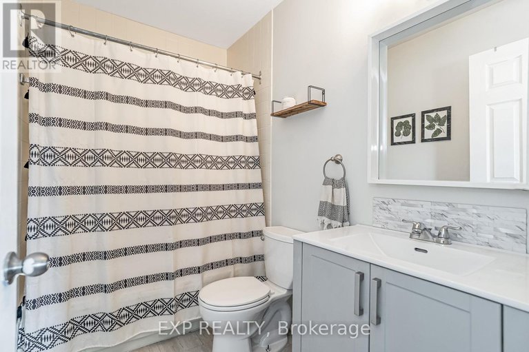 28924711/36-bethune-way/beaverbrook/ottawa/ontario/K2K1C3_22