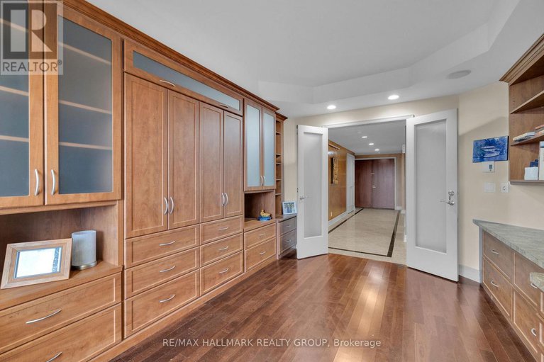 29156336/1406-3580-rivergate-way/quinterra/ottawa/ontario/K1V1V5_32