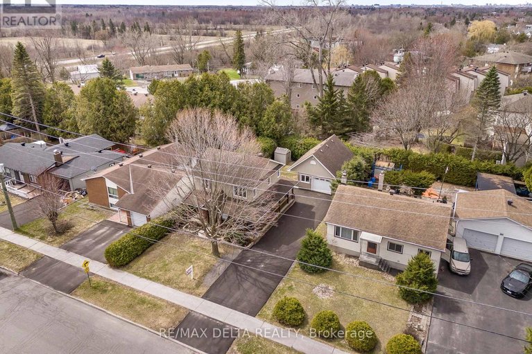 29645409/2567-cleroux-crescent/blackburn-hamlet-south/ottawa/ontario/K1W1B6_31