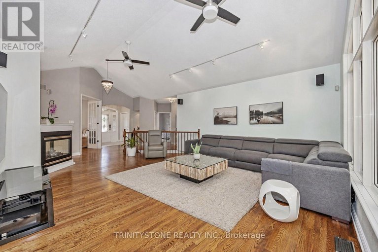29676991/36-sawgrass-circle/remainder-of-stittsville-area/ottawa/ontario/K0A1B0_8