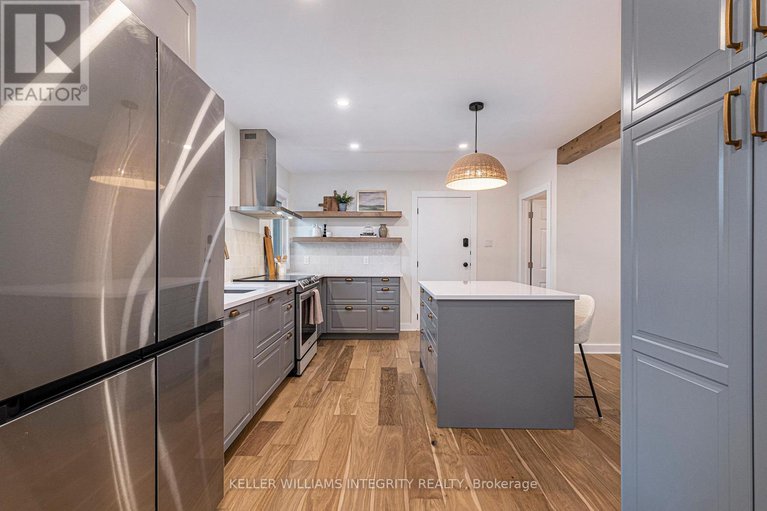 28376426/17-lockview-road/manotick-village-manotick-estates/ottawa/ontario/K4M1B2_8