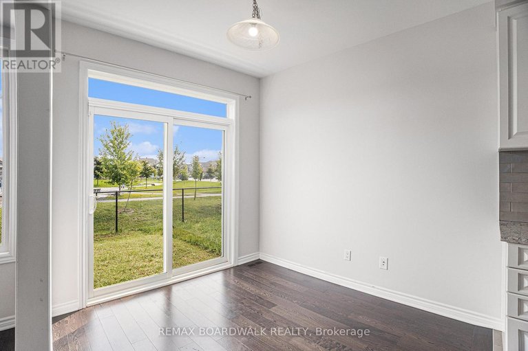 29629041/628-monardia-way/avalon-west/ottawa/ontario/K4A1C8_8