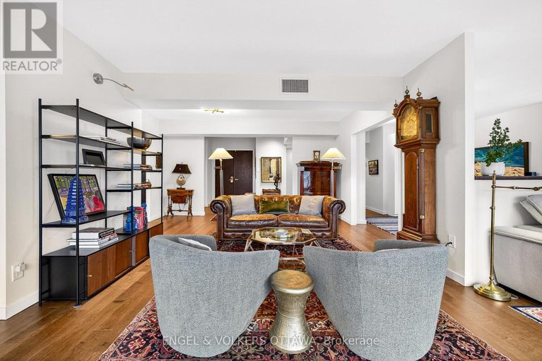 29267710/2404-160-george-street/lower-townbyward-market/ottawa/ontario/K1N9M2_7