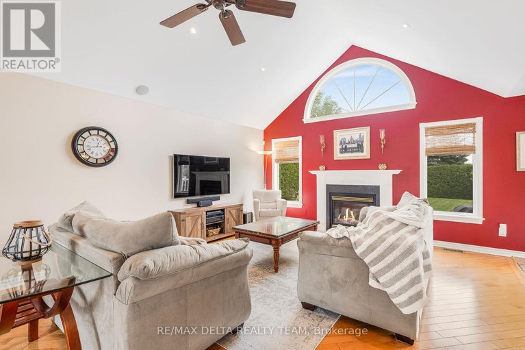 28499288/1147-fieldown-street/cumberland-ridge/ottawa/ontario/K4C1R7_5