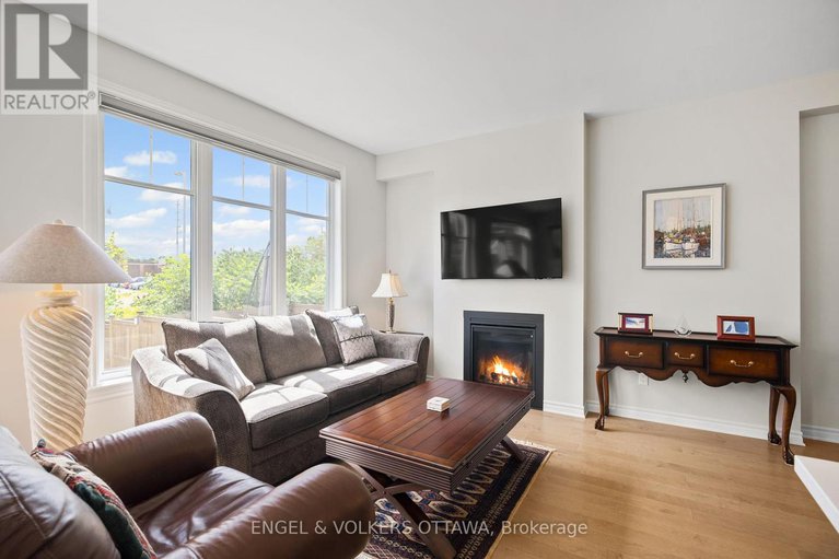 28787541/644-vivera-place/stittsville-north/ottawa/ontario/K2S2N1_16