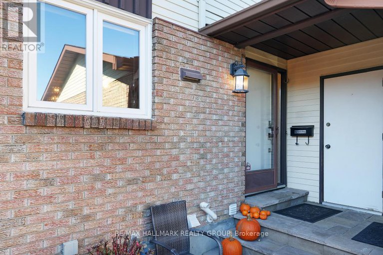 29048184/2534-southvale-crescent/sheffield-glenindustrial-park/ottawa/ontario/K1B5B4_3