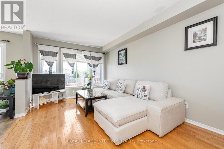 29667353/915-schooner-crescent/riverside-southgloucester-glen/ottawa/ontario/K1V1Y3_11