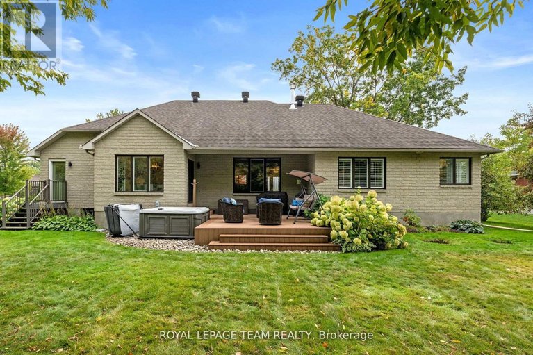 29570425/6903-twin-lakes-avenue/greely/ottawa/ontario/K4P1P1_42