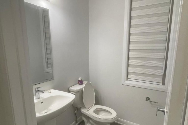 29386902/1075-ballyhale-heights/half-moon-bay/ottawa/ontario/K2J6Y1_12