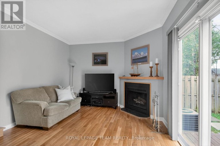 29684608/14-19-trafford-lane-w/on-the-green/ottawa/ontario/K2J1X6_19