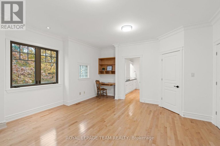 29096709/7-sara-court/fallowfield/ottawa/ontario/K2R1E2_33