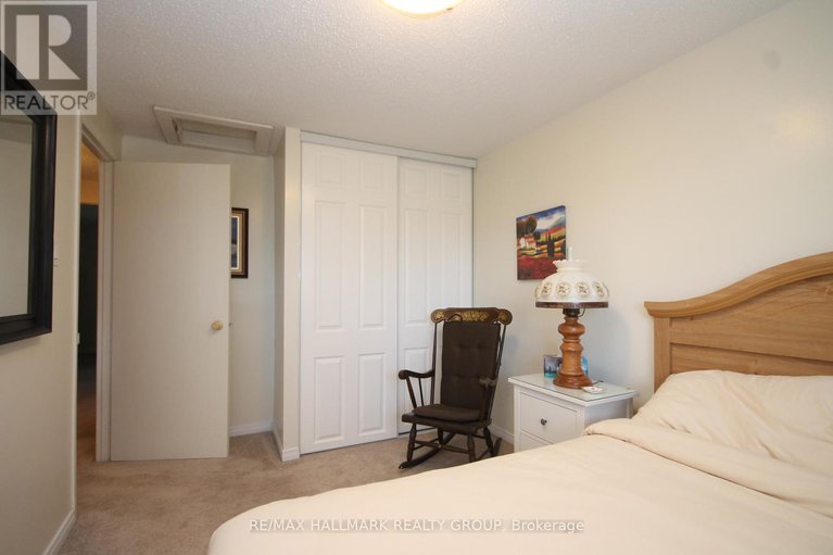 29070832/49-bellman-drive/arlington-woods/ottawa/ontario/K2H8S4_14