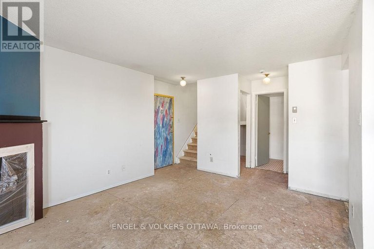 29657683/508-1589-st-bernard-street/sawmill-creektimbermill/ottawa/ontario/K1T3H7_5