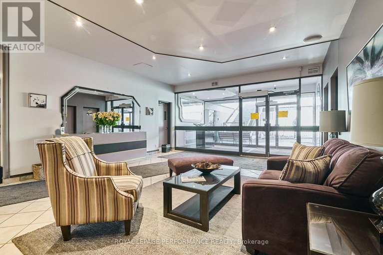 28548076/202-158-b-mcarthur-avenue/vanier/ottawa/ontario/K1L8C9_3