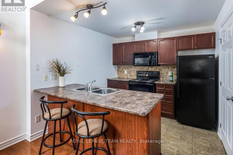 28018586/b-1113-stittsville-main-street/stittsville-north/ottawa/ontario/K2S0C8_12