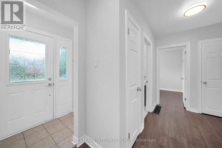 28649206/18-sullivan-avenue/meadowlandscrestview/ottawa/ontario/K2G1T3_20