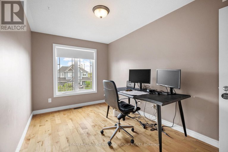 28318968/277-catamount-court/emerald-meadowstrailwest/ottawa/ontario/K2M0A9_27
