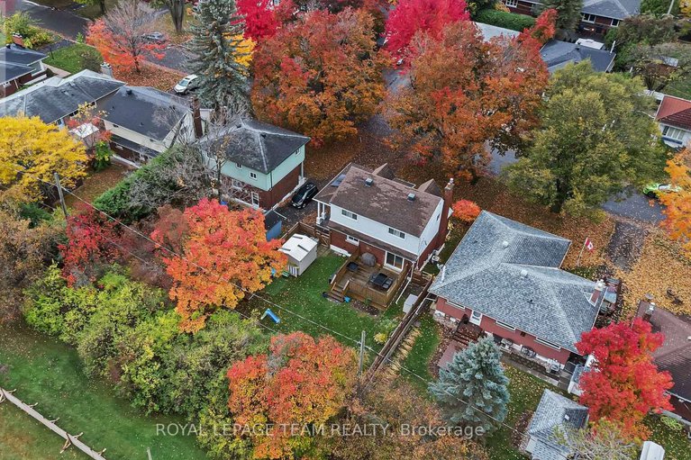 29030810/1195-major-street/bel-air-park/ottawa/ontario/K2C2S1_33